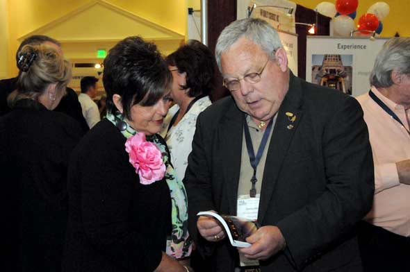 Photo of Attendee/Award winner and George Allen at MHI Congress and Expo 2010, courtesy MHI, by Lisa Stewart Photography