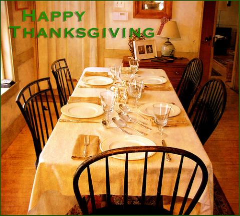 happy-thanksgiving-flickr-creative-commons-Muffet-4132916633_451032634e