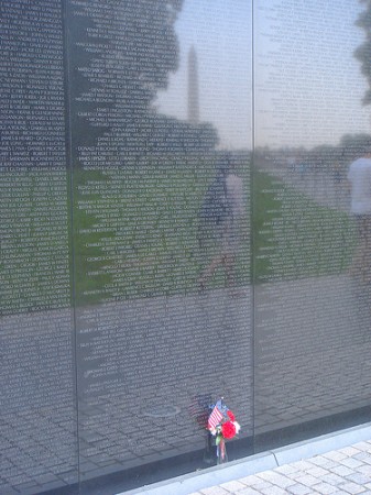 The Wall Vietnam War Memorial by ricardo.martins
